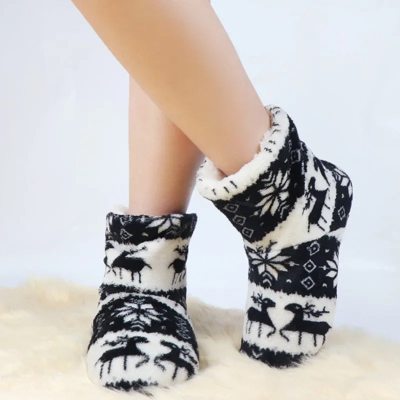 Winter Socks Shoes Woman Home Slippers Christmas Elk Indoor Shoes Warm Contton Slipper Plush Insole Anti-Skid Sole Shoes